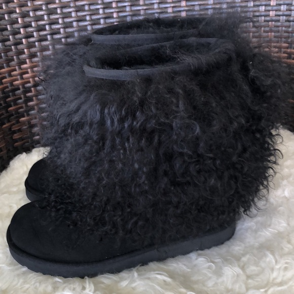 Ugg Women's Twinface Mongolian Sheepskin Cuff Boots - Picture 5 of 16